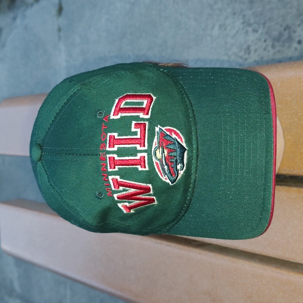 Vtg Zephyr NHL Minnesota Wild Green Maroon Snapback Hat Cap
